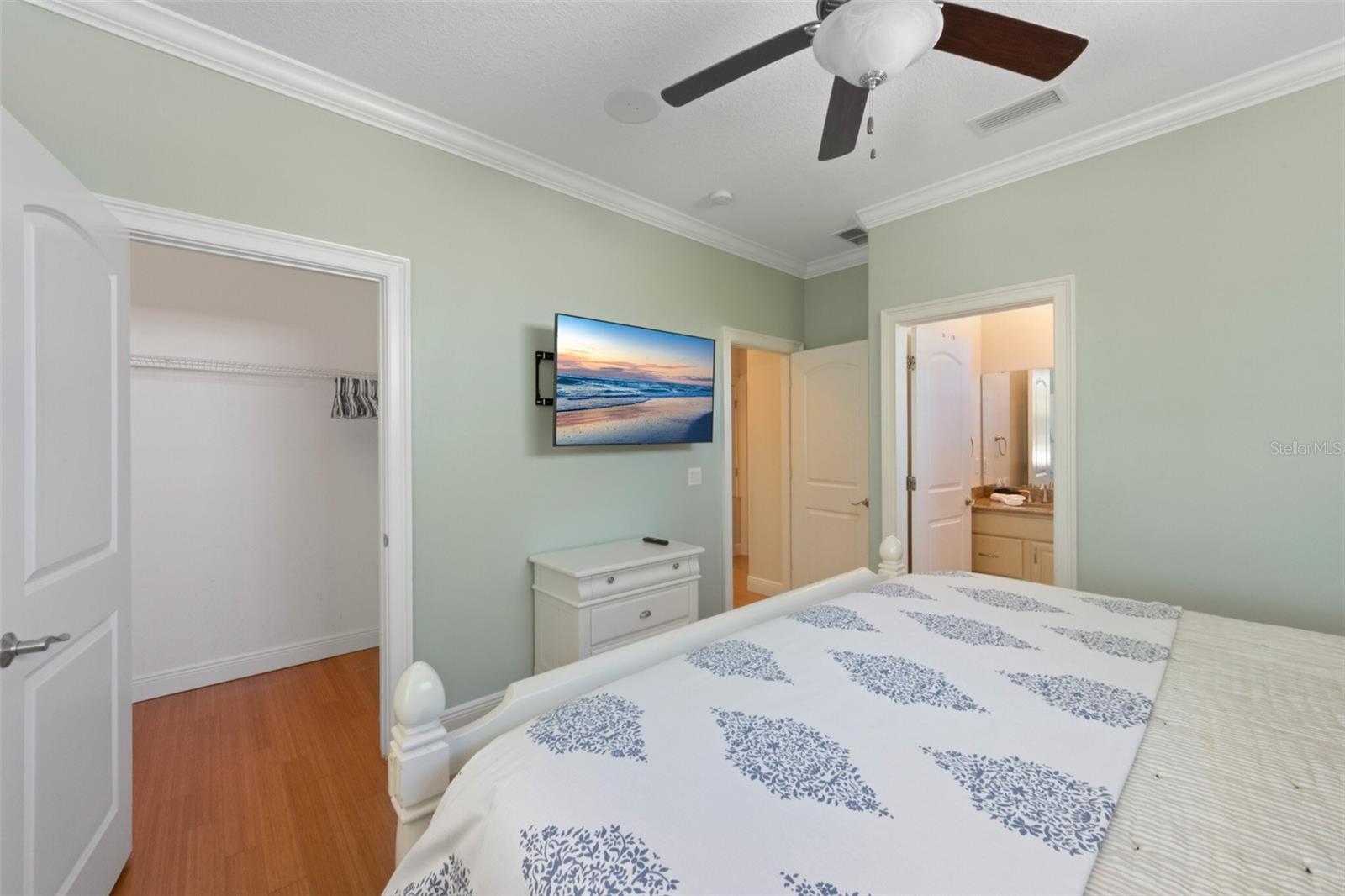SHORE ACRES FOURTH ADD - Residential