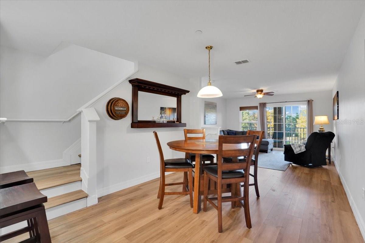 9026 WHITE SAGE LOOP