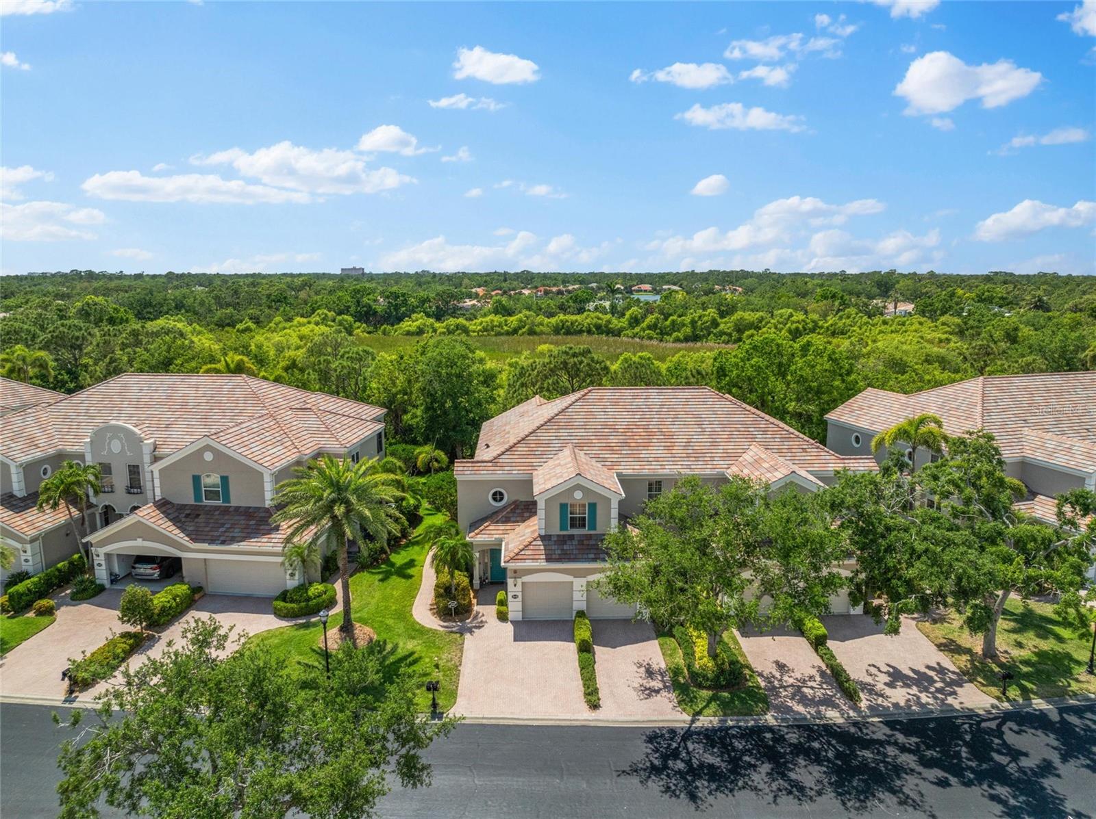 BOTANICA - PROVENCE GARDENS - Residential