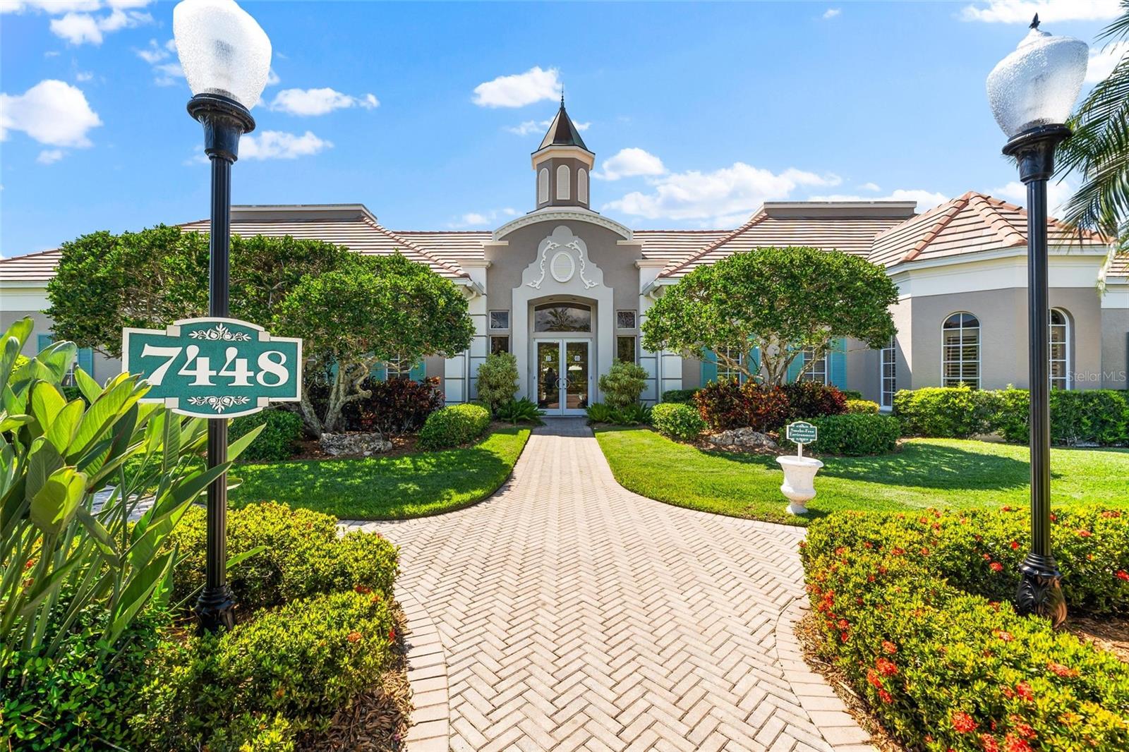 BOTANICA - PROVENCE GARDENS - Residential