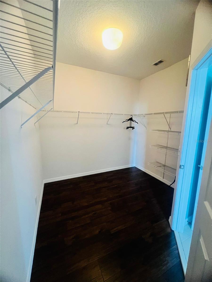 GREENS AT PROVIDENCE PB142 PG 37-44 - Residential Lease
