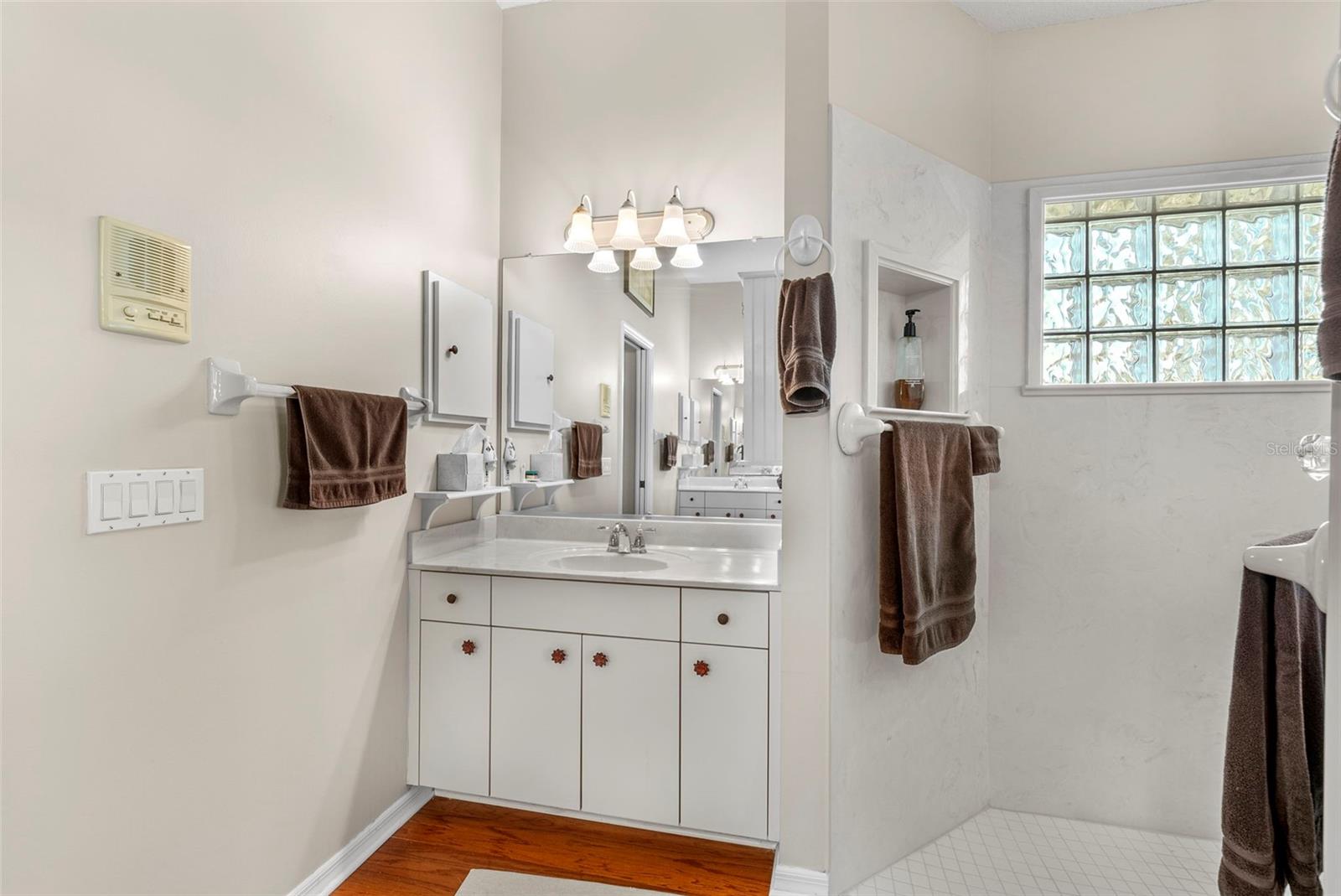 CAPE HAZE WINDWARD - Residential