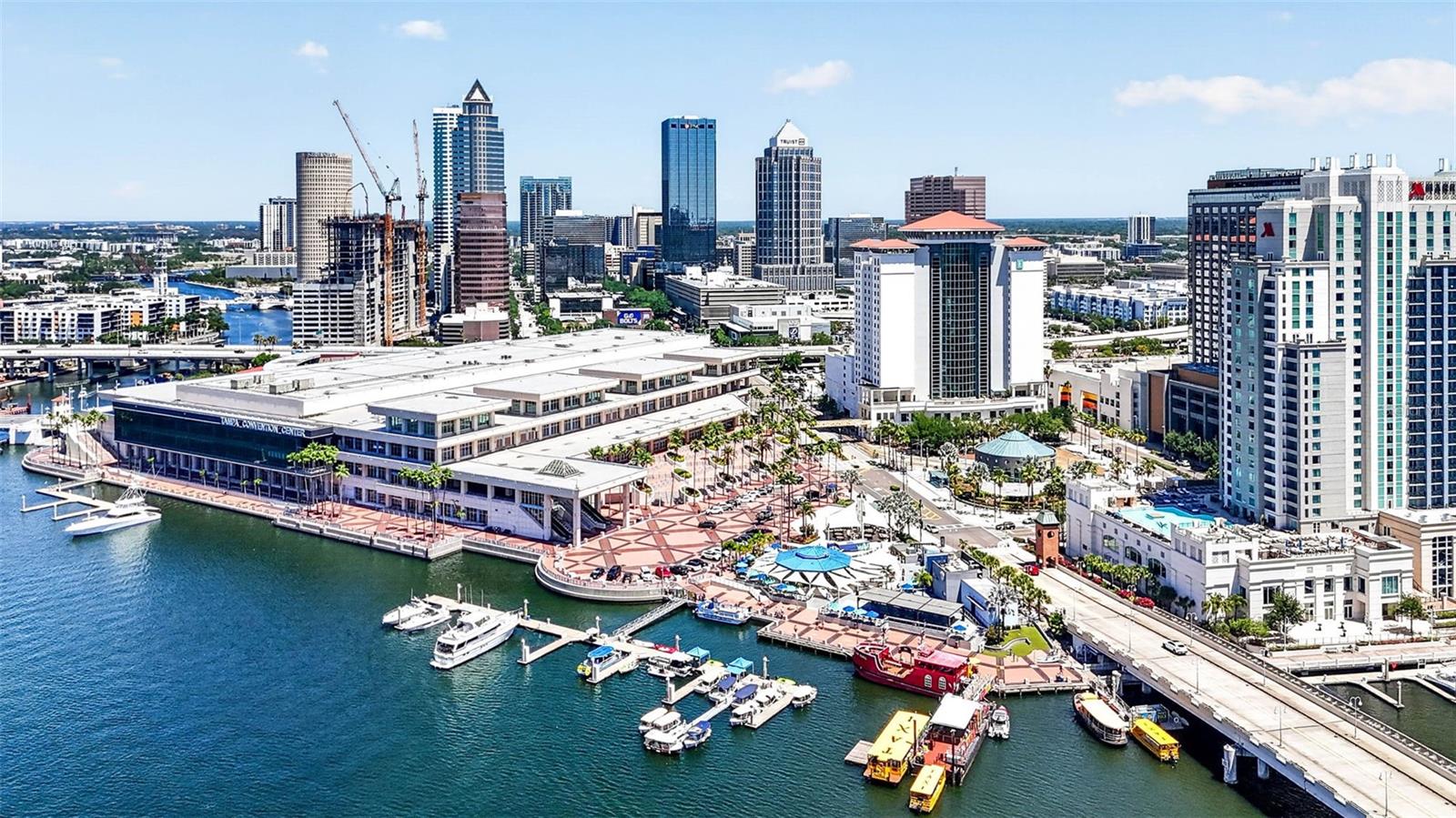 HARBOUR PLACE CITY HOMES A CON - Residential