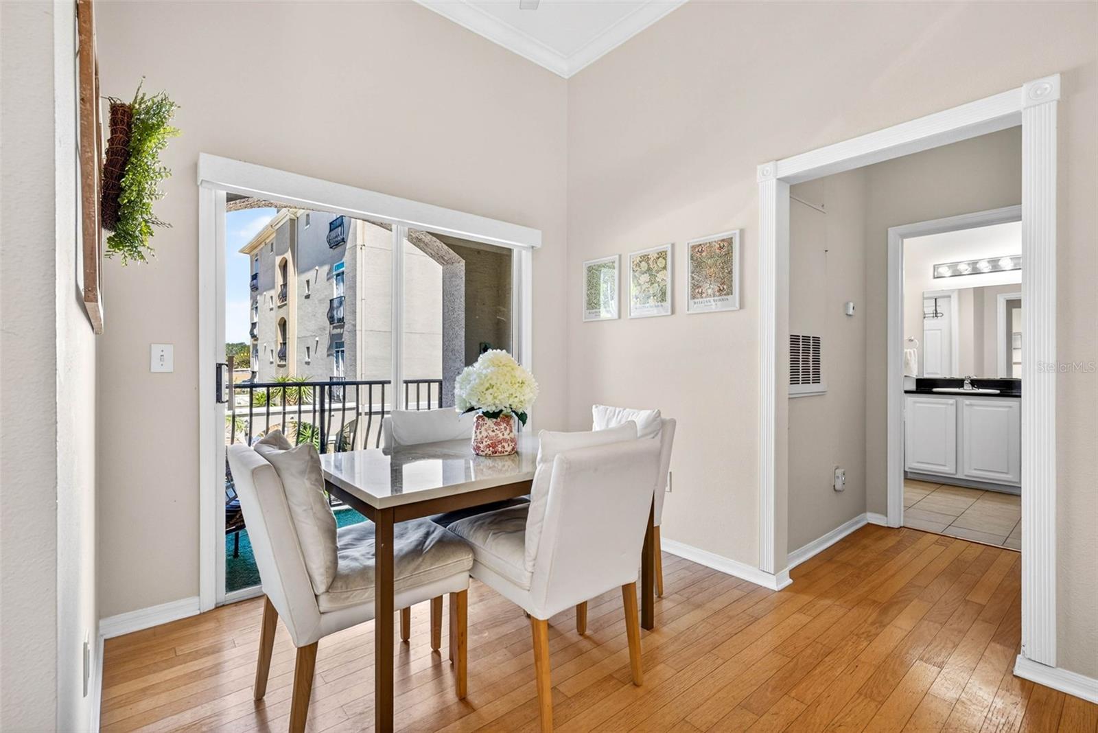 HARBOUR PLACE CITY HOMES A CON - Residential