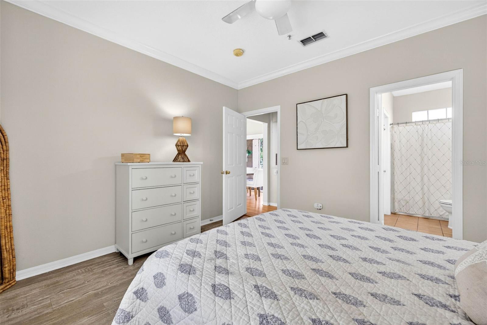 HARBOUR PLACE CITY HOMES A CON - Residential