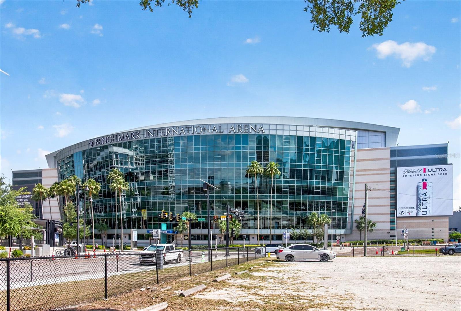 HARBOUR PLACE CITY HOMES A CON - Residential