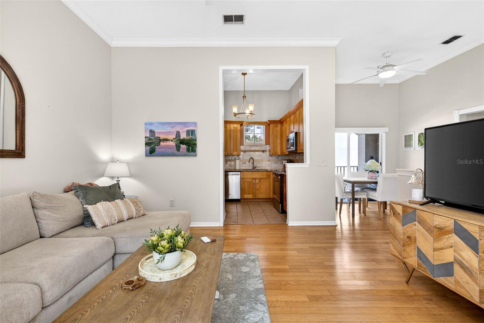 HARBOUR PLACE CITY HOMES A CON - Residential