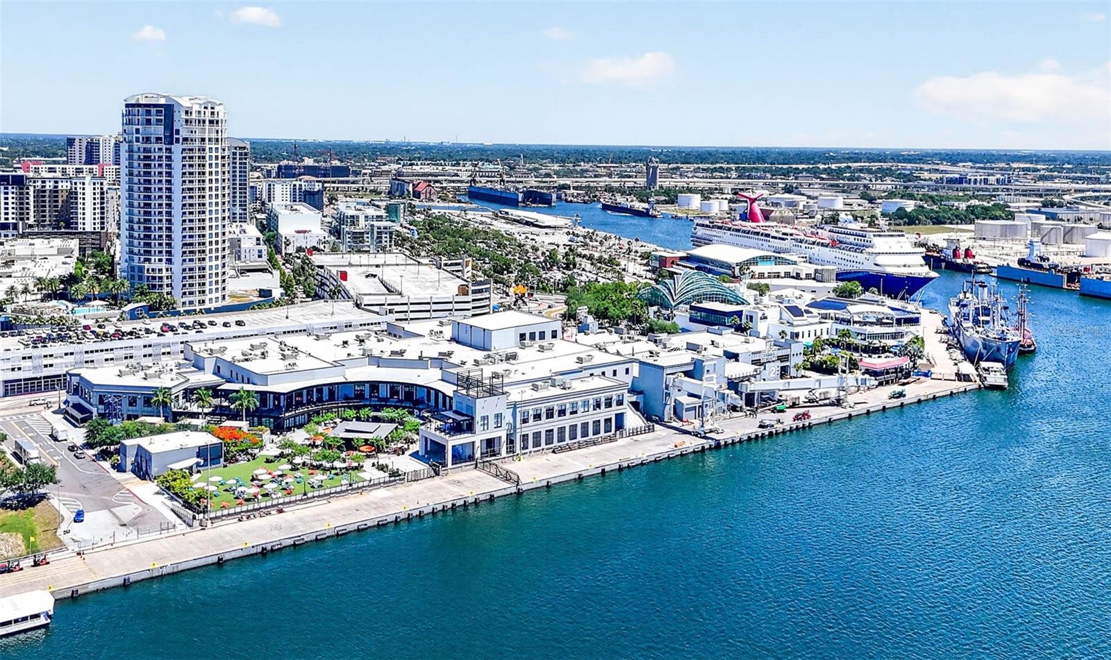 HARBOUR PLACE CITY HOMES A CON - Residential