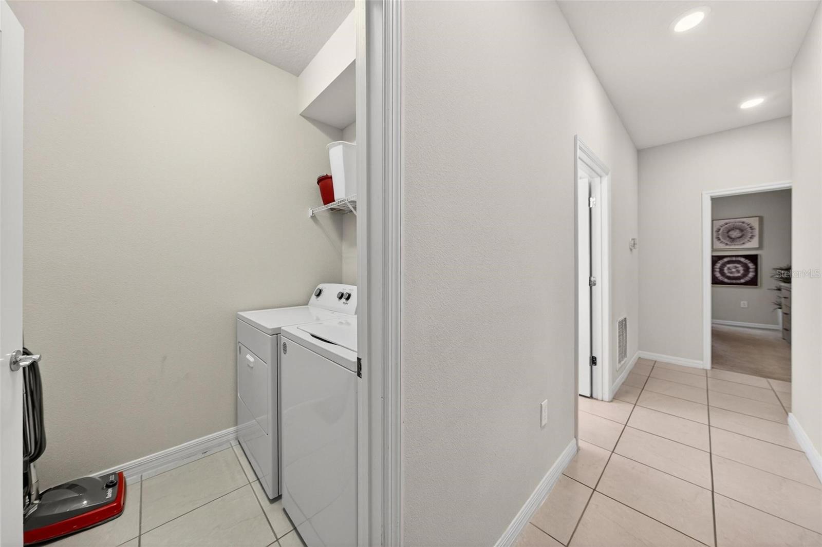 WINDSOR ISLAND RESIDENCE PH 2A - Residential