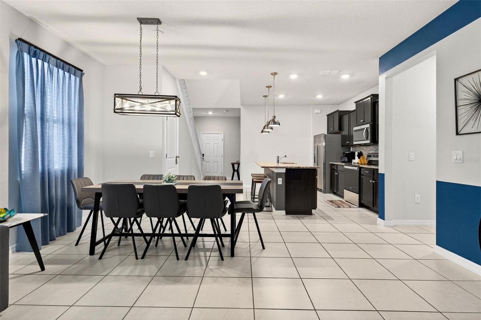 WINDSOR ISLAND RESIDENCE PH 2A - Residential