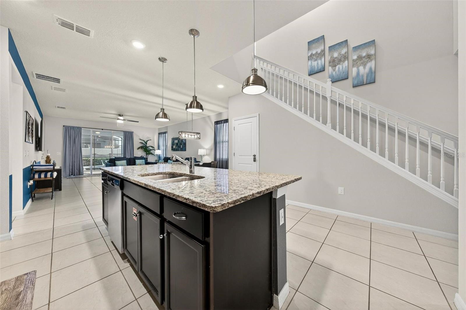 WINDSOR ISLAND RESIDENCE PH 2A - Residential