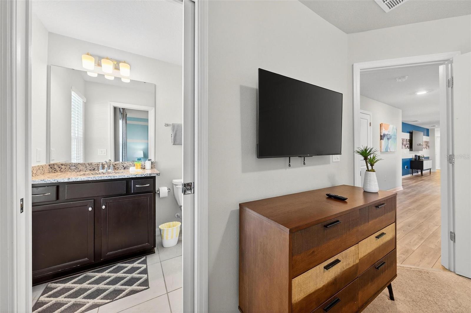 WINDSOR ISLAND RESIDENCE PH 2A - Residential