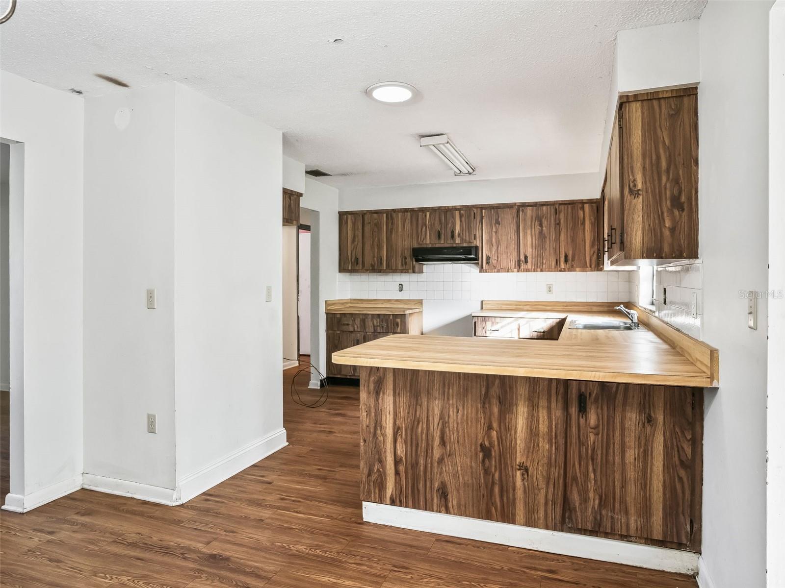 ROSE`S SUB - Residential