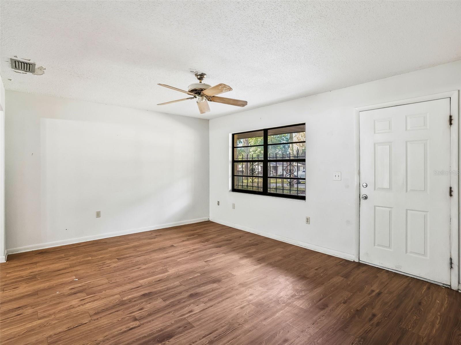 ROSE`S SUB - Residential