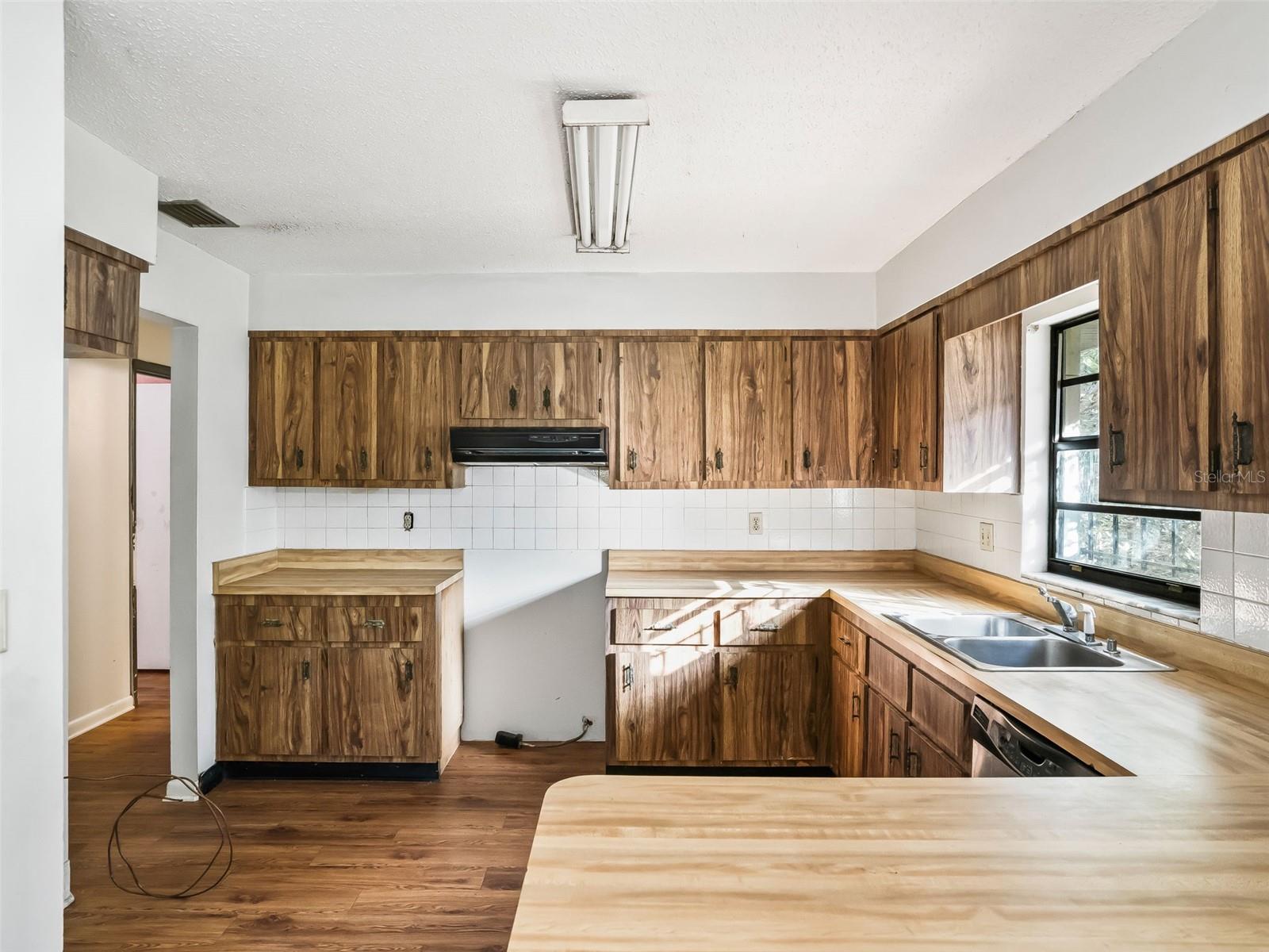 ROSE`S SUB - Residential