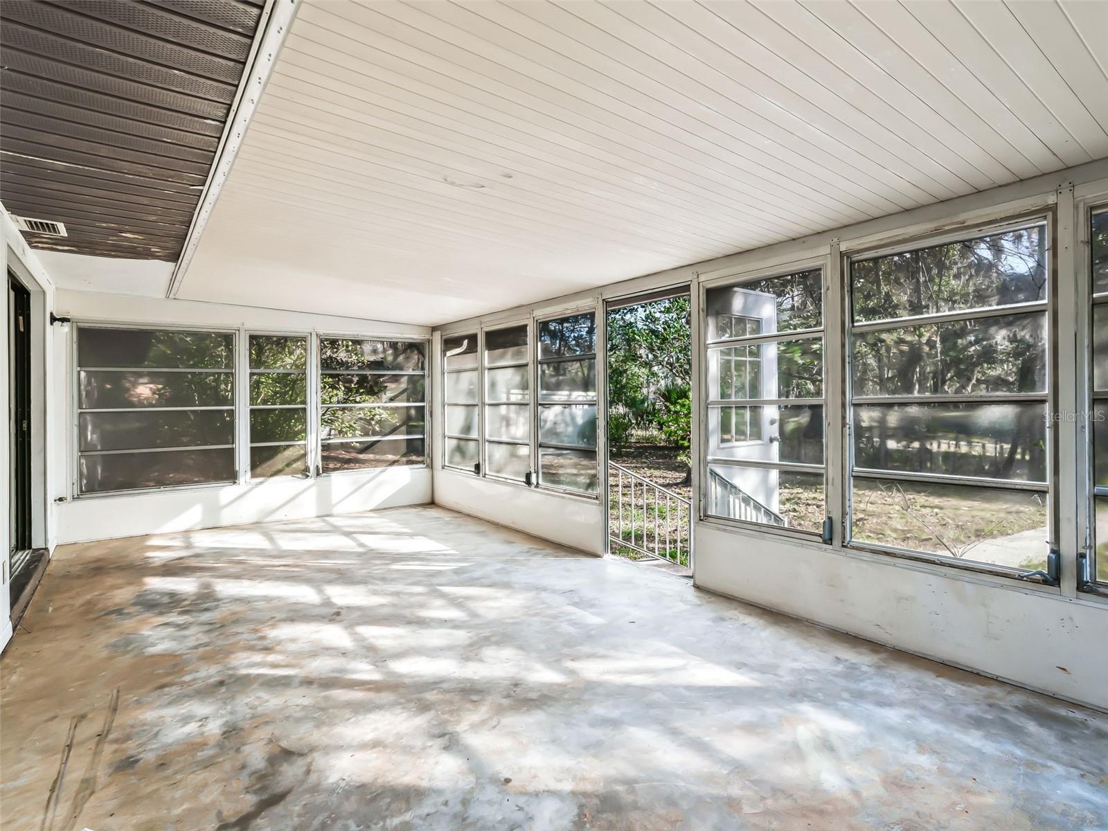 ROSE`S SUB - Residential