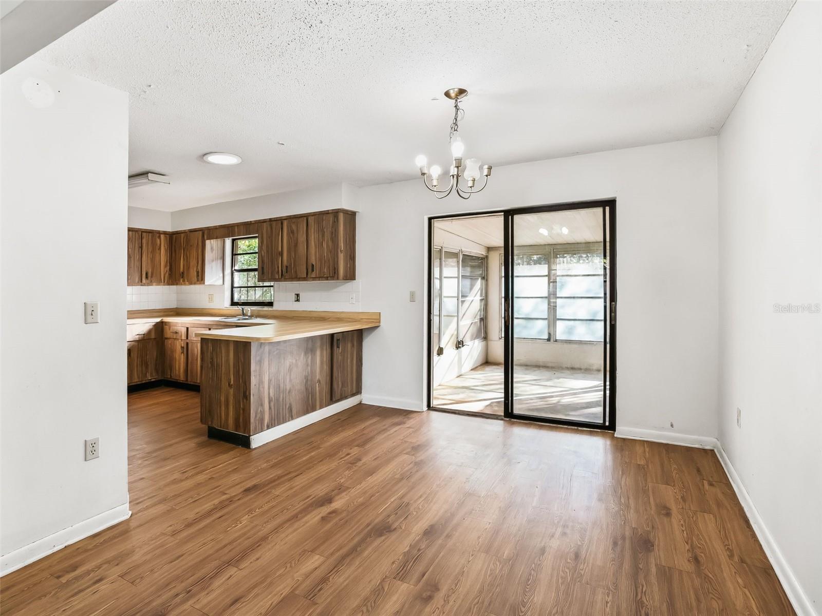 ROSE`S SUB - Residential