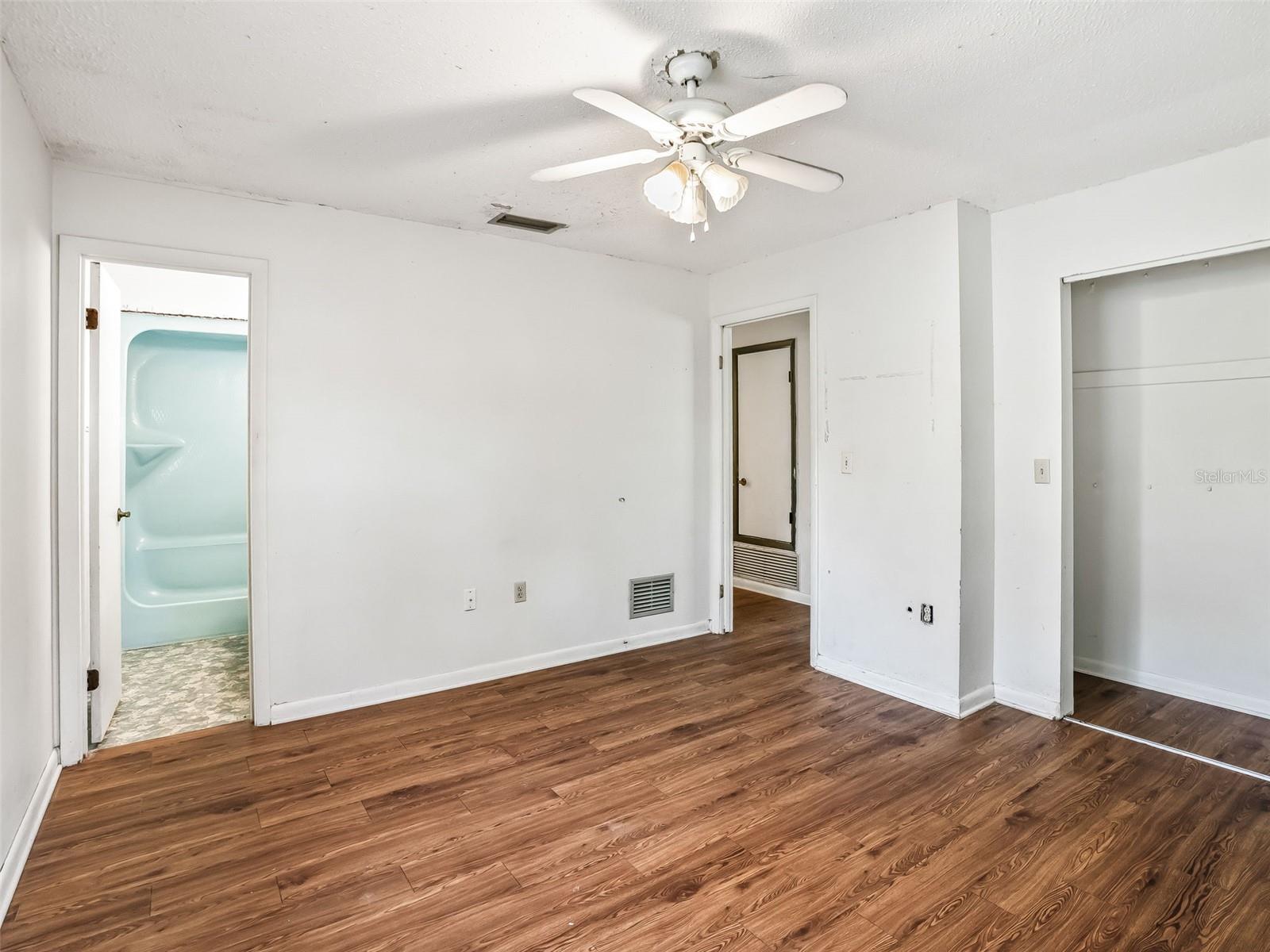 ROSE`S SUB - Residential