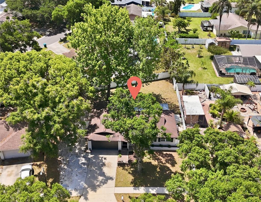 Photo of 2314 Landon Terrace, Palm Harbor, FL 34683 (MLS # TB8492430)