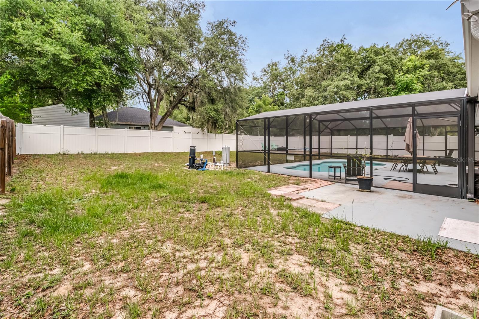 CARLTON VILLAGE SUB - Residential
