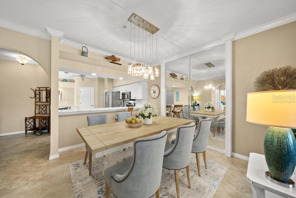 HERITAGE OAKS GOLF & COUNTRY CLUB - Residential