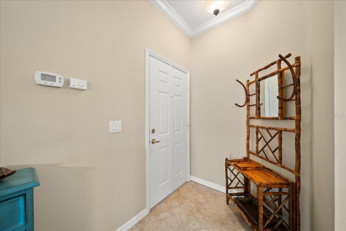 HERITAGE OAKS GOLF & COUNTRY CLUB - Residential