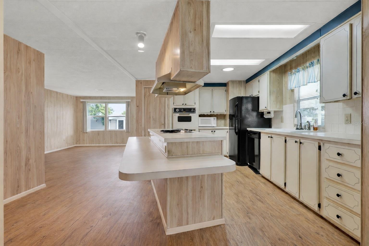 KOVE ESTATES COOP - Residential