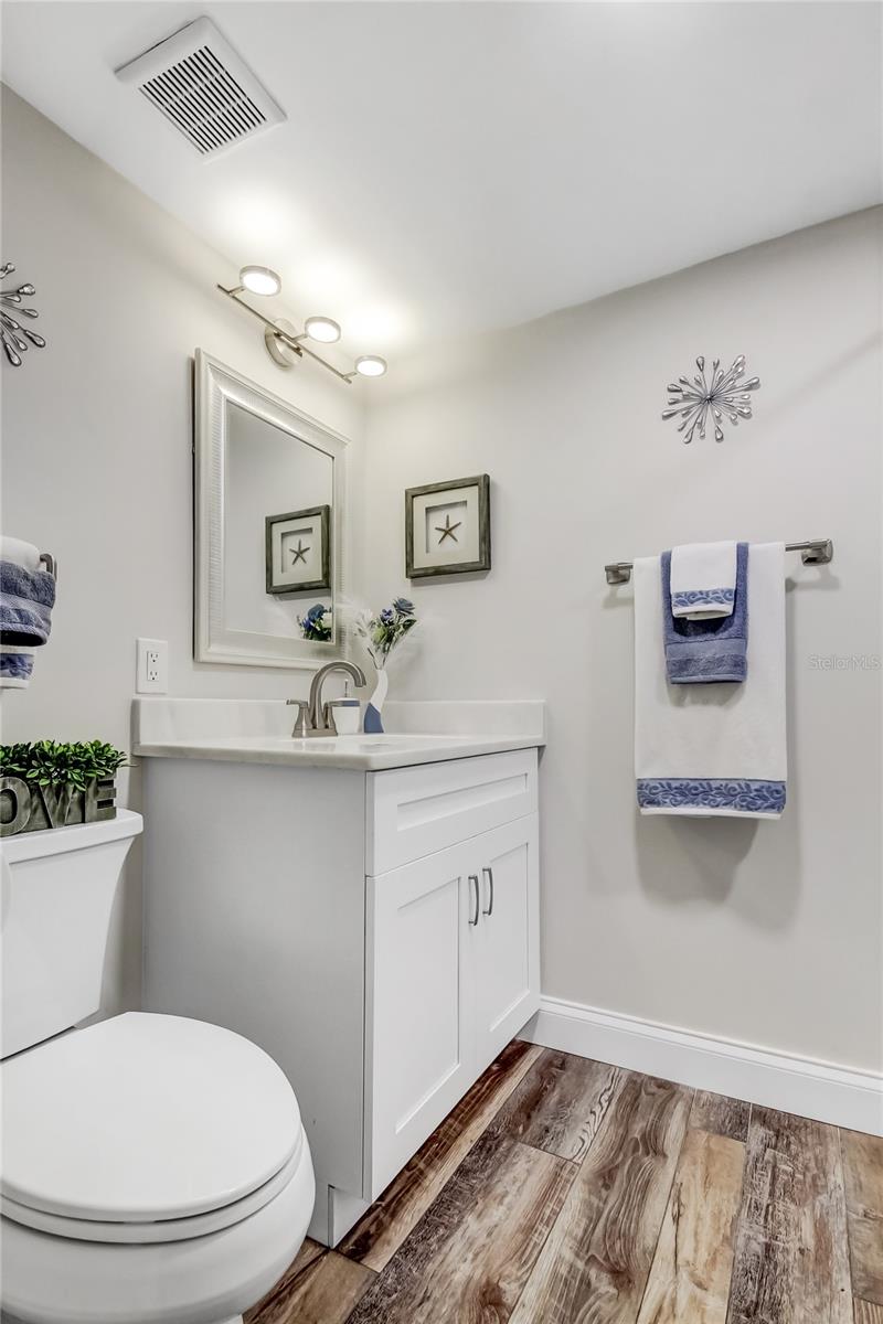 ISLAND POINT 1 CONDO - Residential