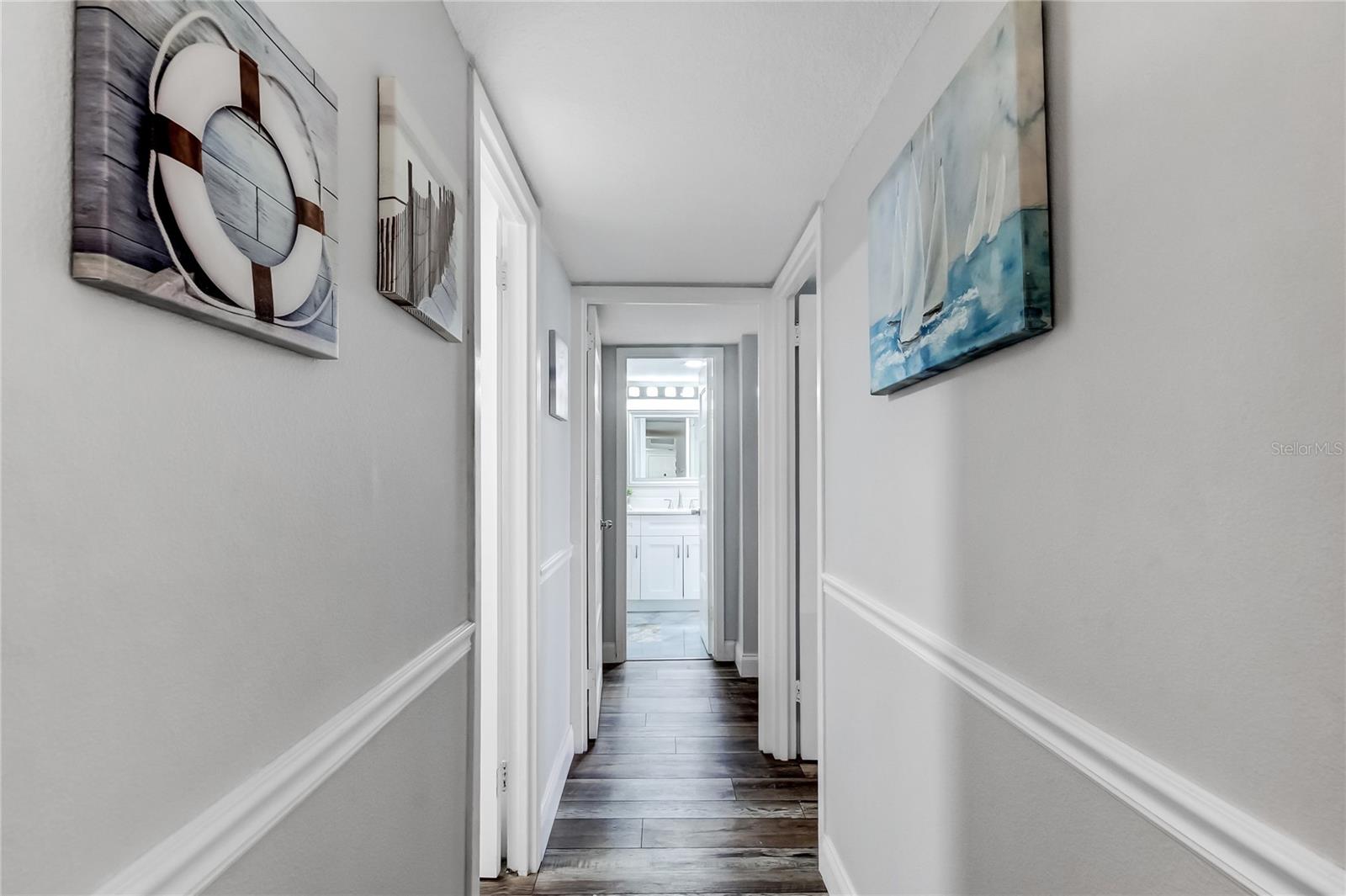 ISLAND POINT 1 CONDO - Residential