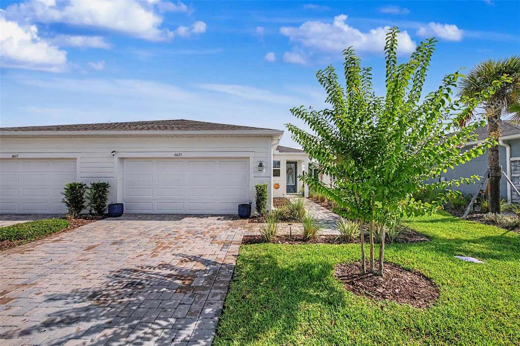 Photo of 6025 Timberdale Avenue, Wesley Chapel, FL 33545 (MLS # TB8526201)