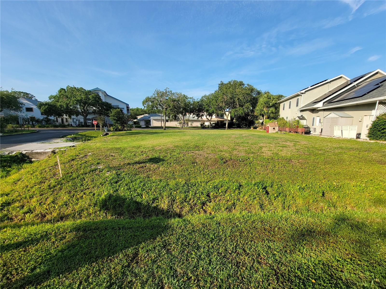 PARADISE LAKES INDIVIDUAL - Land