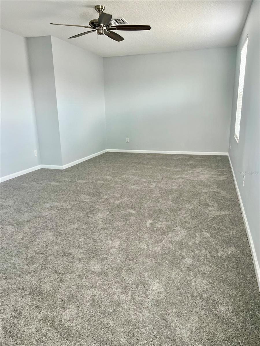 SOUTH POINTE - Residential