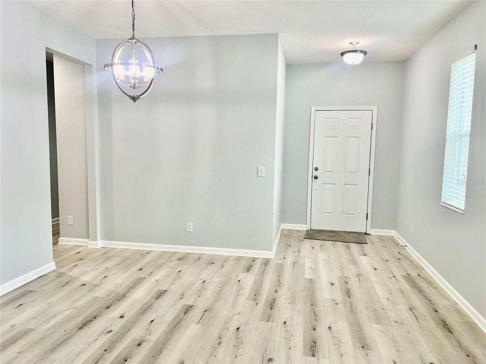 SOUTH POINTE - Residential