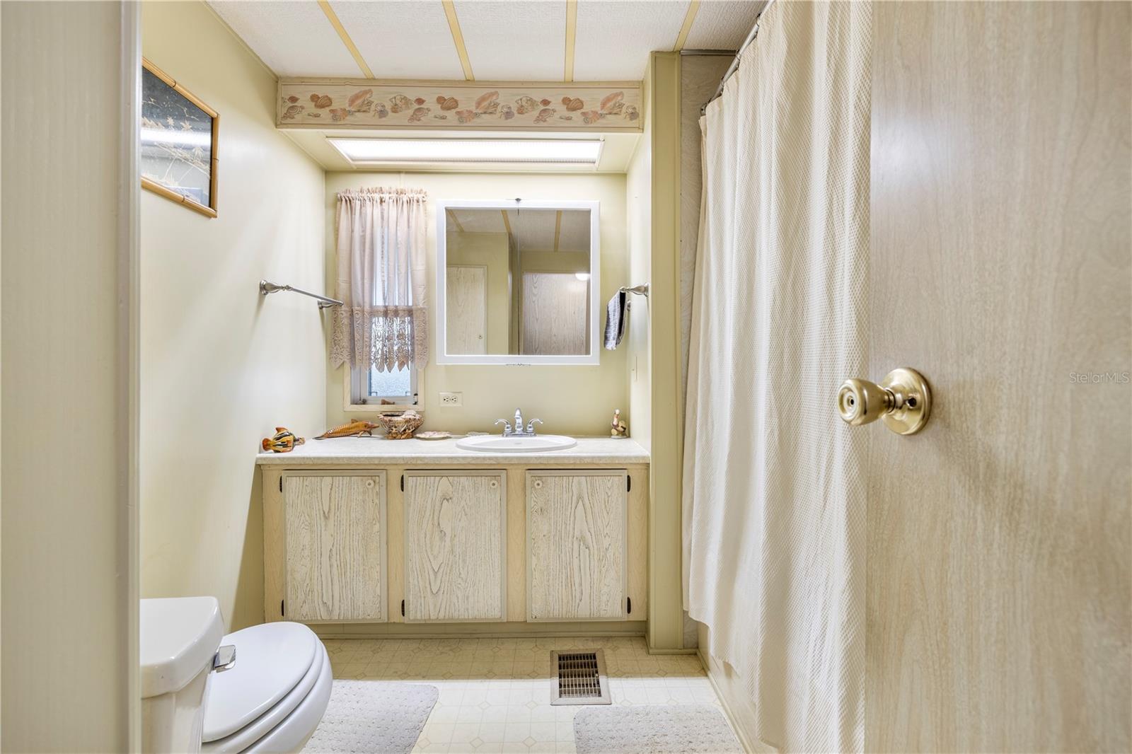 GREEN HILLS ESTATES - Residential