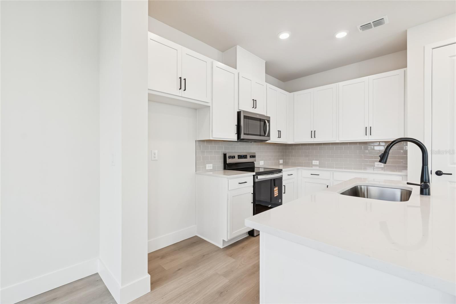 NORTH RIVER RANCH - Residential