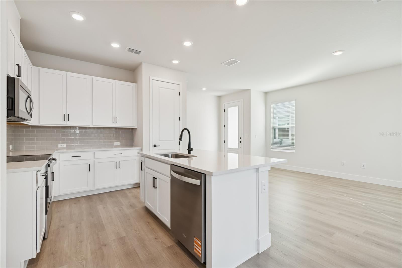 NORTH RIVER RANCH - Residential