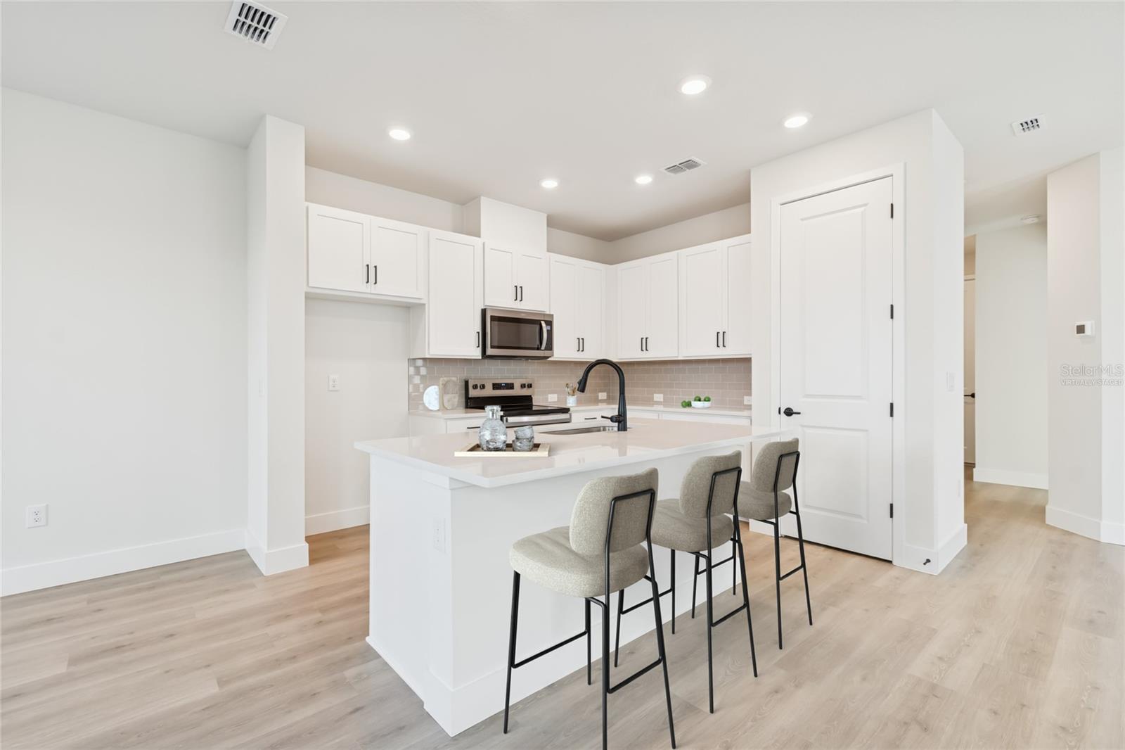 NORTH RIVER RANCH - Residential