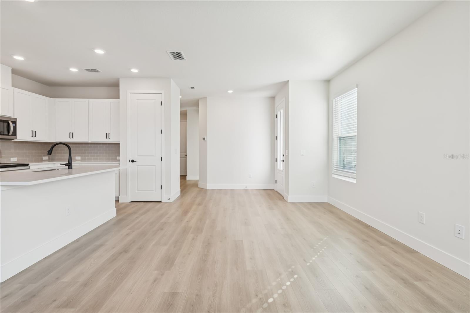 NORTH RIVER RANCH - Residential