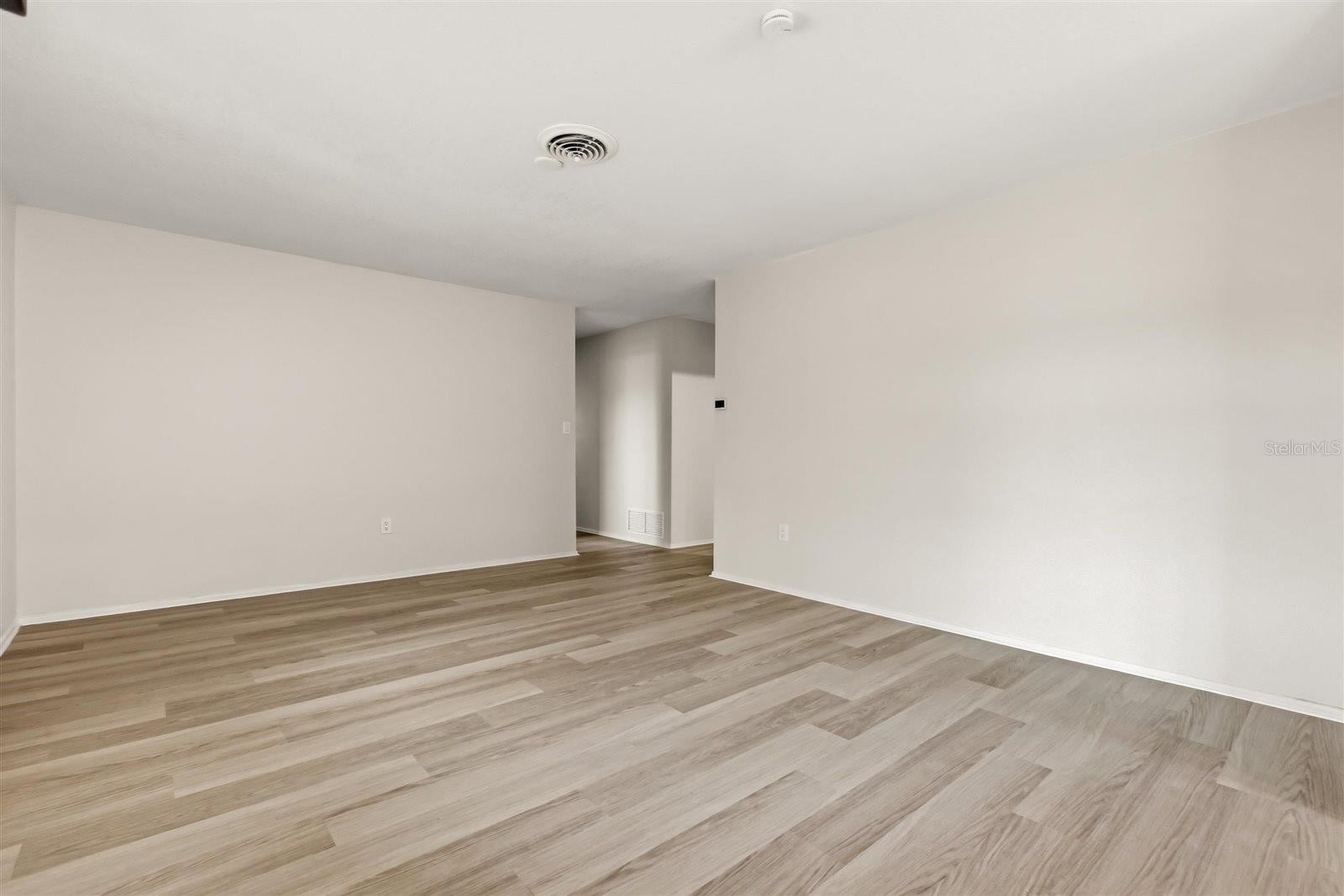 PARK MANOR ESTATES - Residential