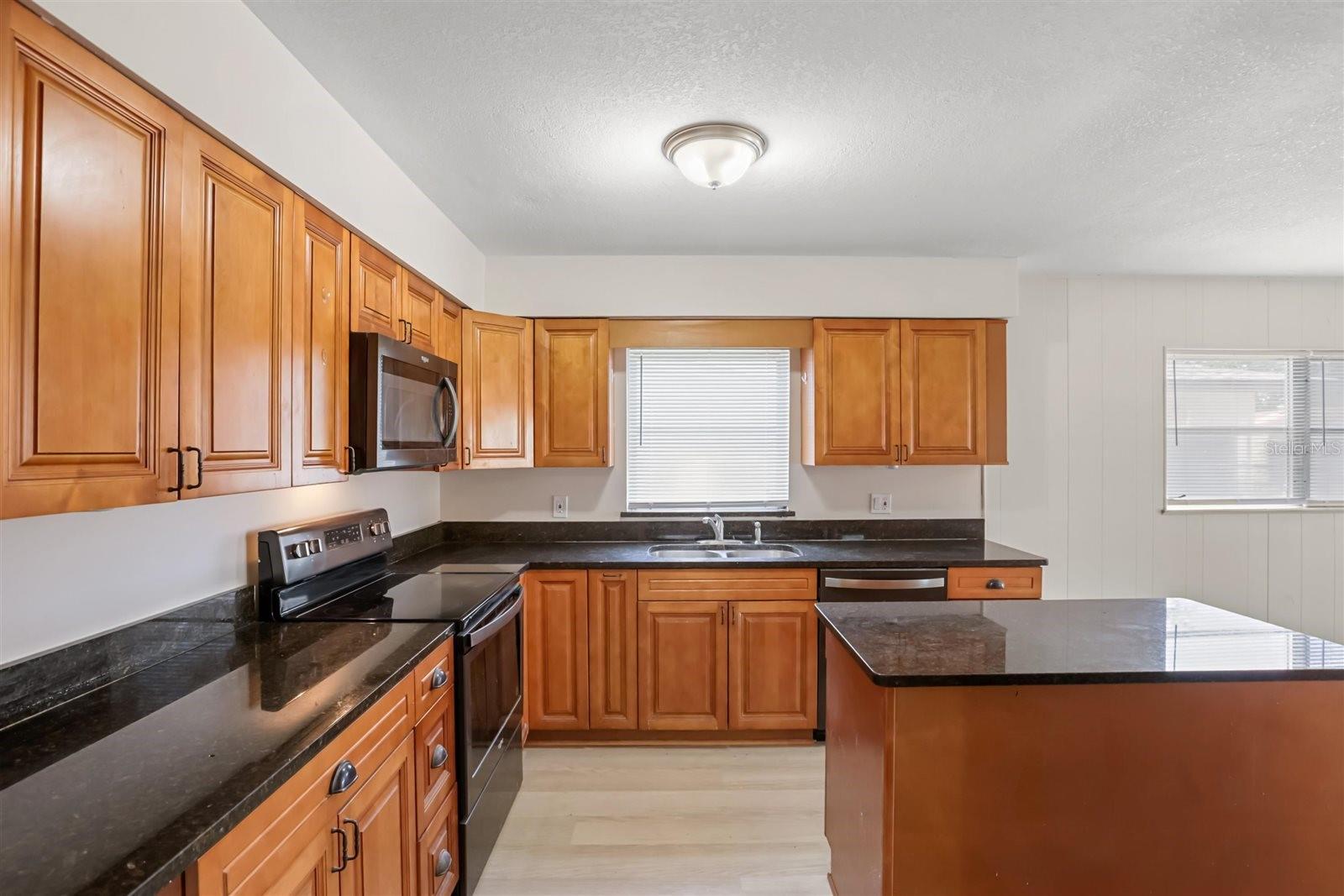 PARK MANOR ESTATES - Residential