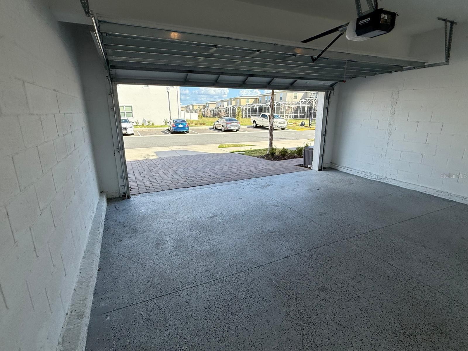 FOX NORTH - Residential