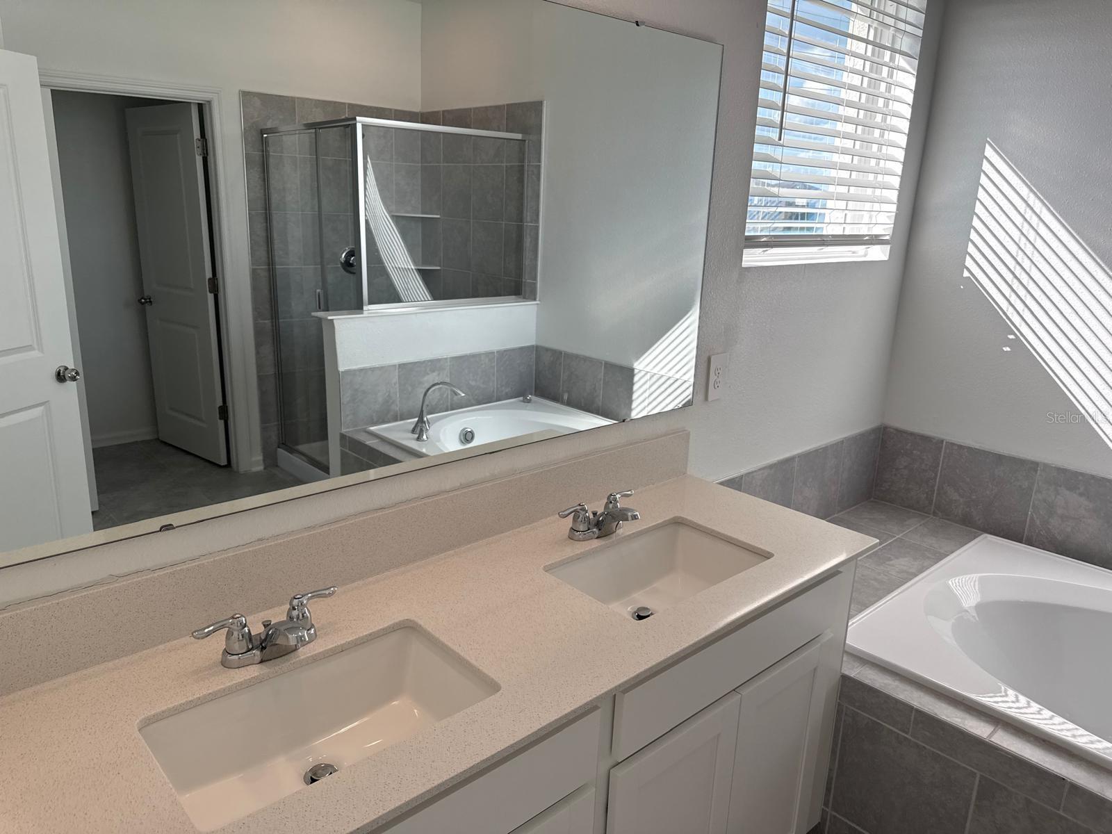 FOX NORTH - Residential