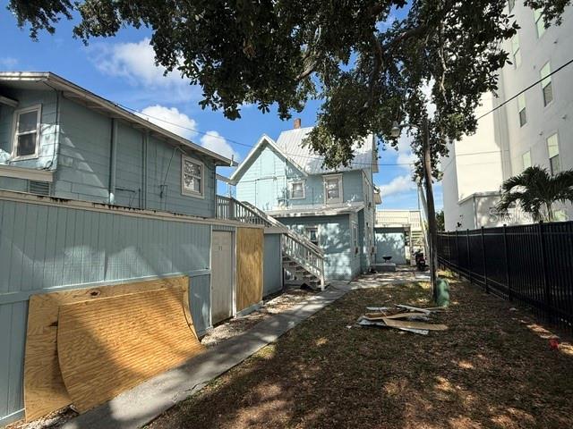 1425 14TH STREET W