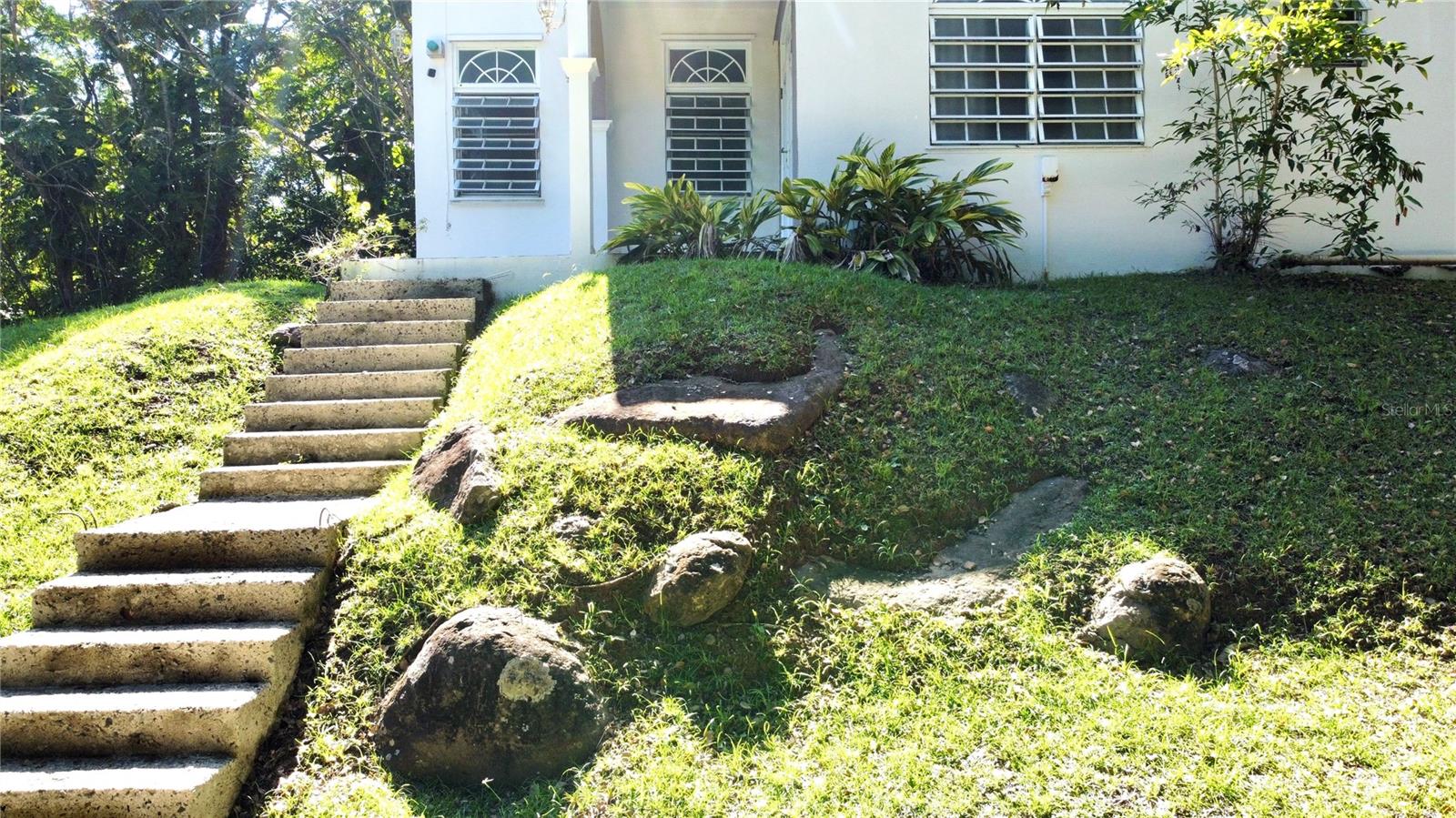 BO. GUZMAN ABAJO - Residential