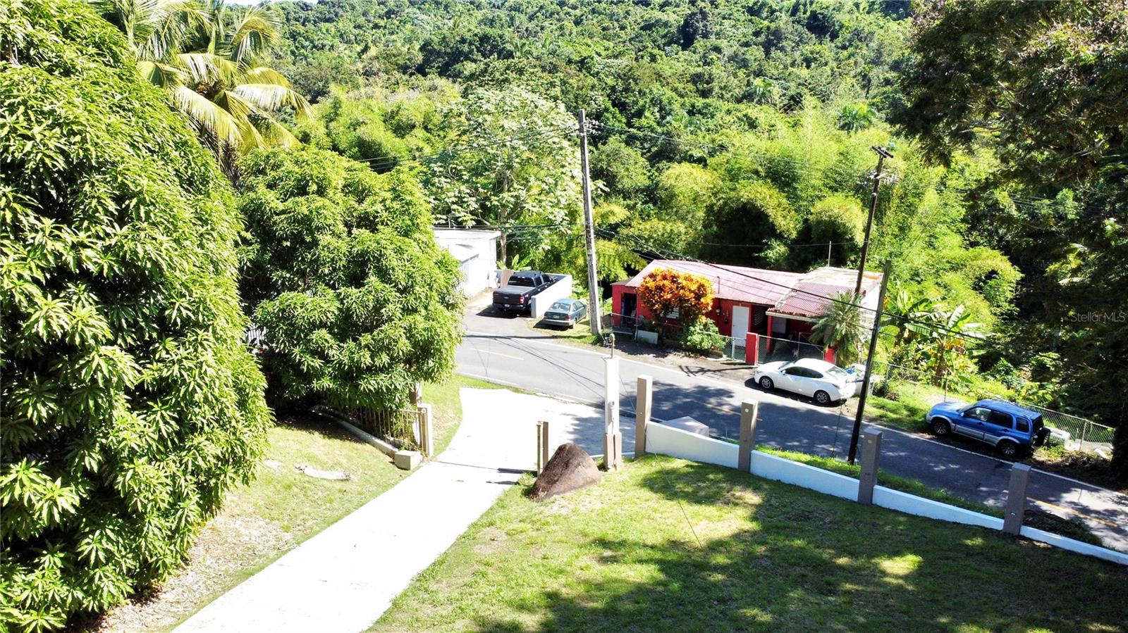 BO. GUZMAN ABAJO - Residential