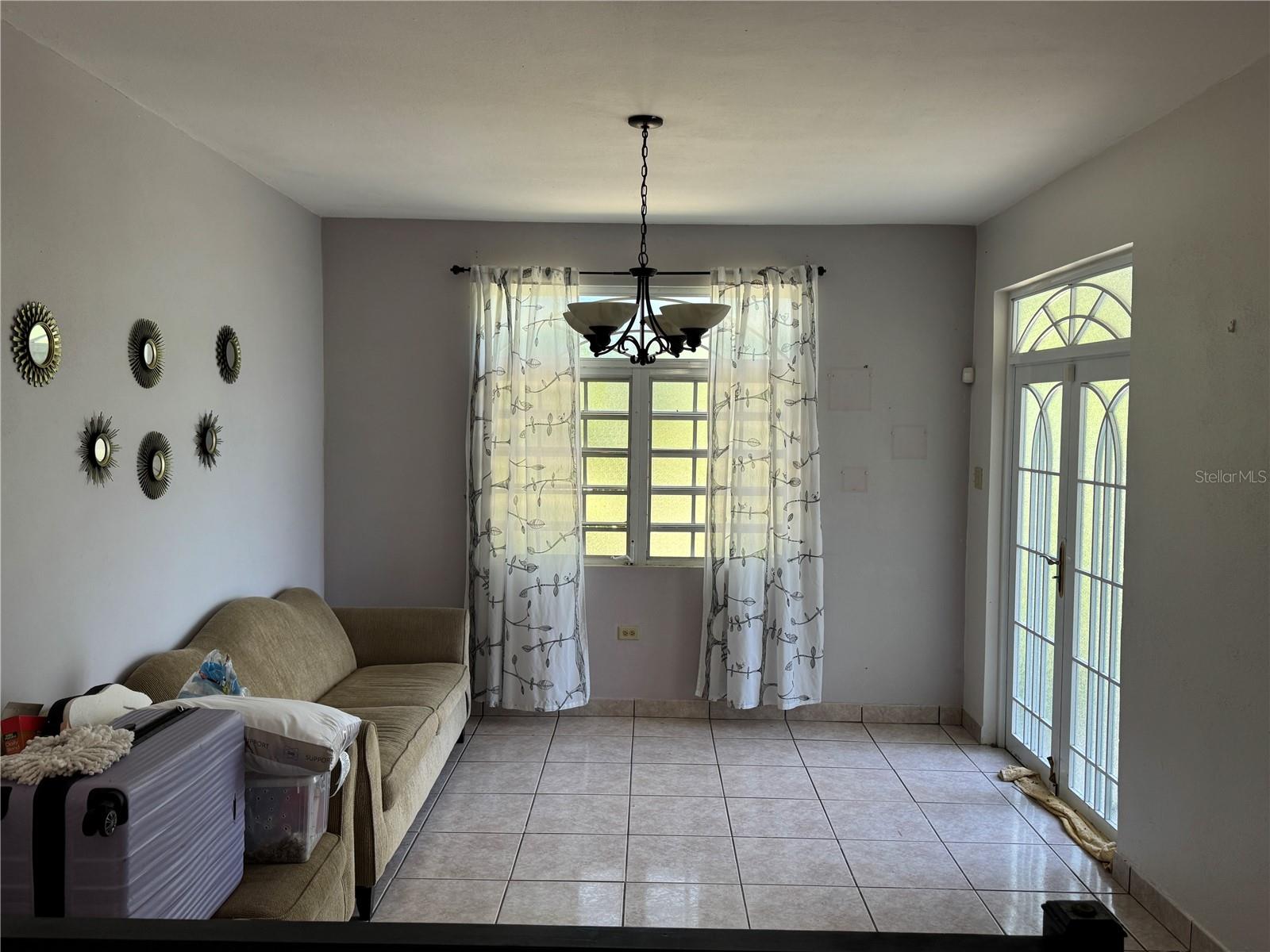 BO. GUZMAN ABAJO - Residential