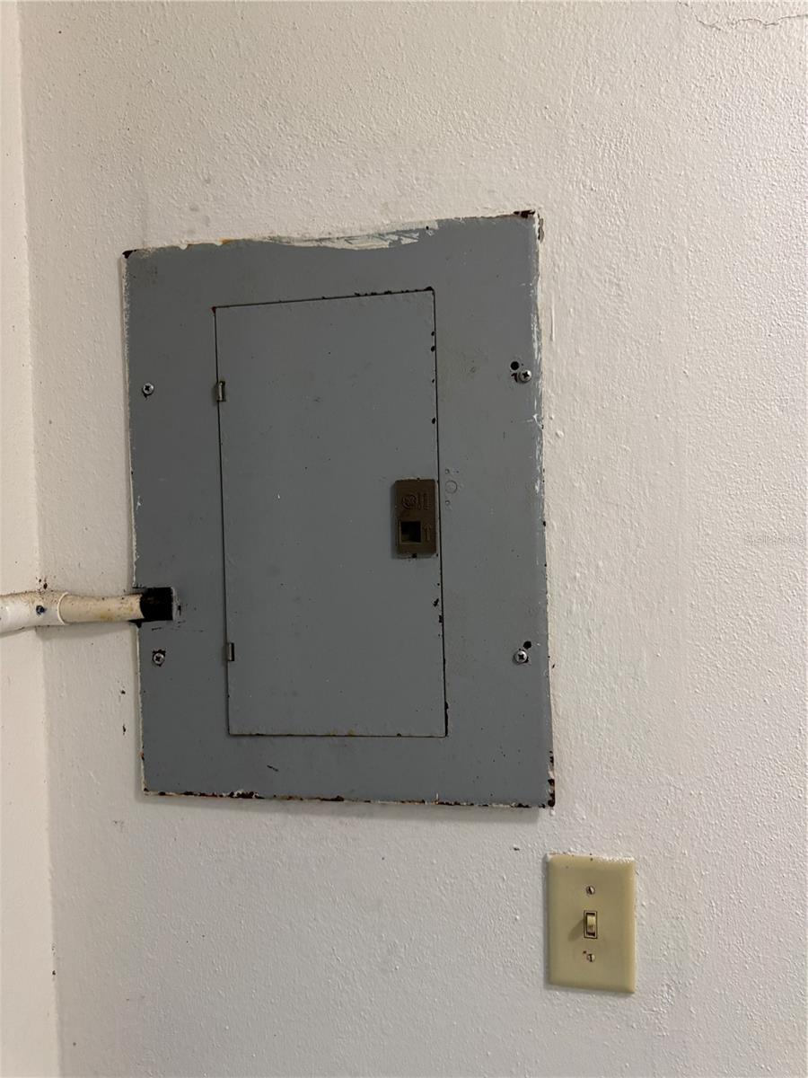 BO. GUZMAN ABAJO - Residential