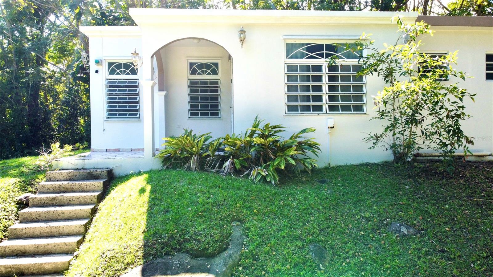 BO. GUZMAN ABAJO - Residential