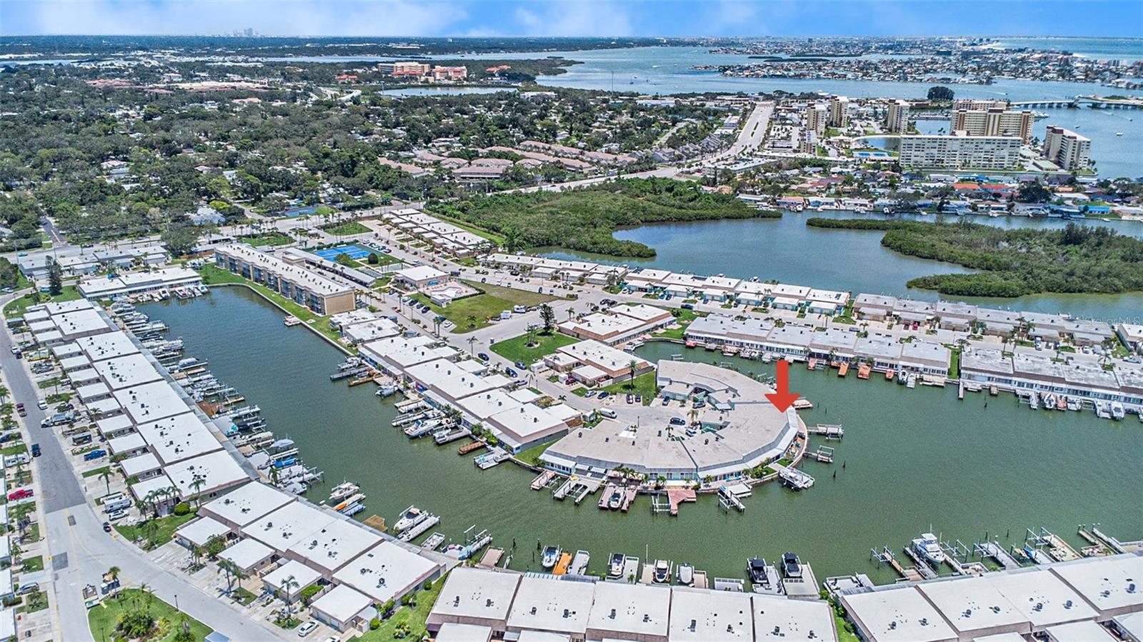 BOCA CIEGA POINT EAST - Residential
