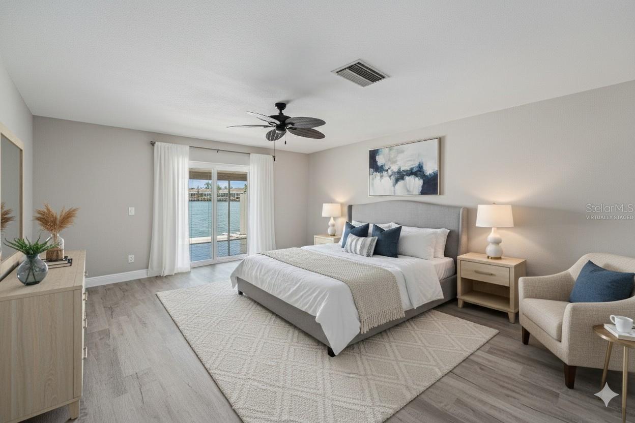 BOCA CIEGA POINT EAST - Residential